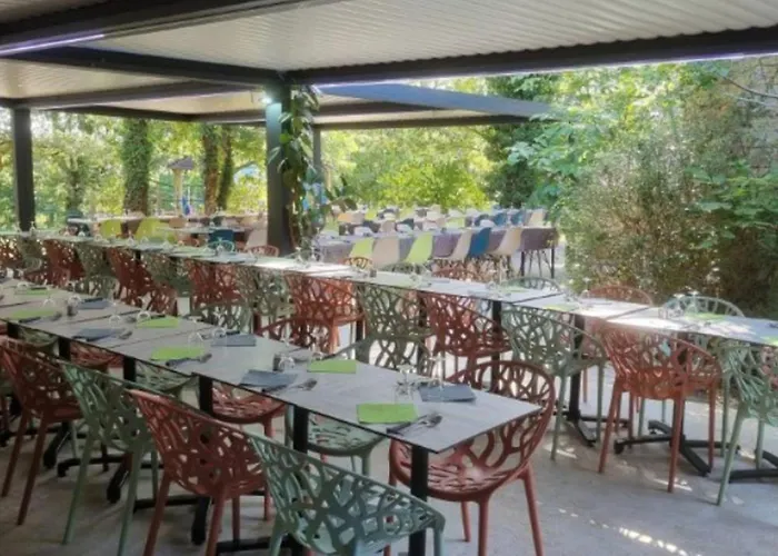 Toile Avec Terrasse Pour 4 A - Api-1-52-1505 Martiel