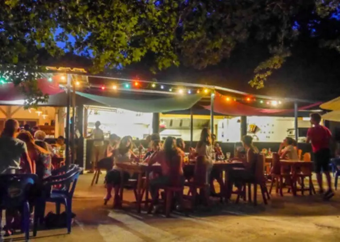 Toile Avec Terrasse Pour 4 A - Api-1-52-1505 * Martiel